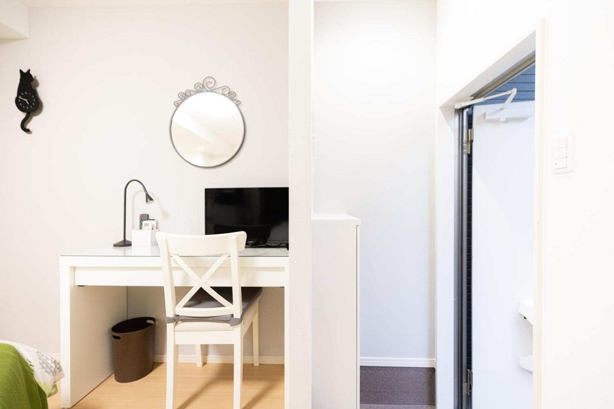 Appartement Luna House 102 New Open Near The Station 30 Sec
